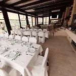 La Tana Dei Leoni Nocleg ze śniadaniem 4*