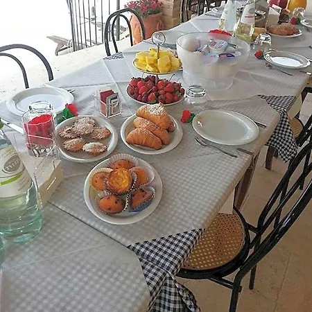 Bed & Breakfast La Tana Dei Leoni 4*