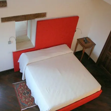 Bed & Breakfast La Tana Dei Leoni 4*