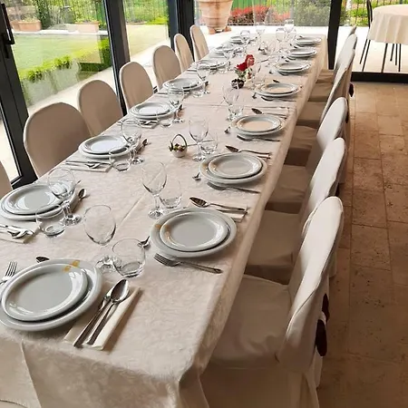 La Tana Dei Leoni לינה וארוחת בוקר